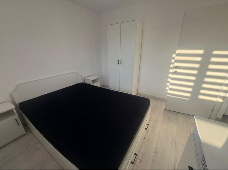 Casă cu 3 camere în Golești