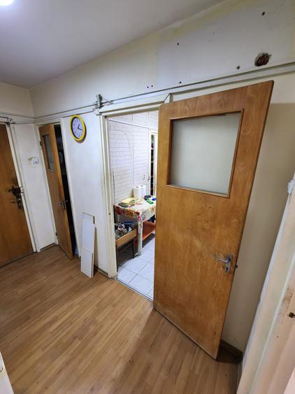 Apartament cu 4 camere decomandat în Berceni