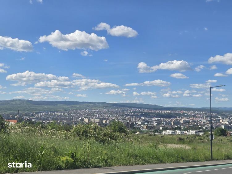 Teren de 1000 mp, în Iris