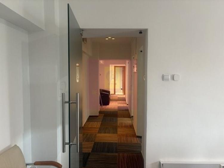 Apartament cu 3 camere decomandat în Unirii