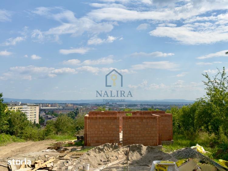 Casă cu 5 camere cu Teren 500 Mp în Săsar