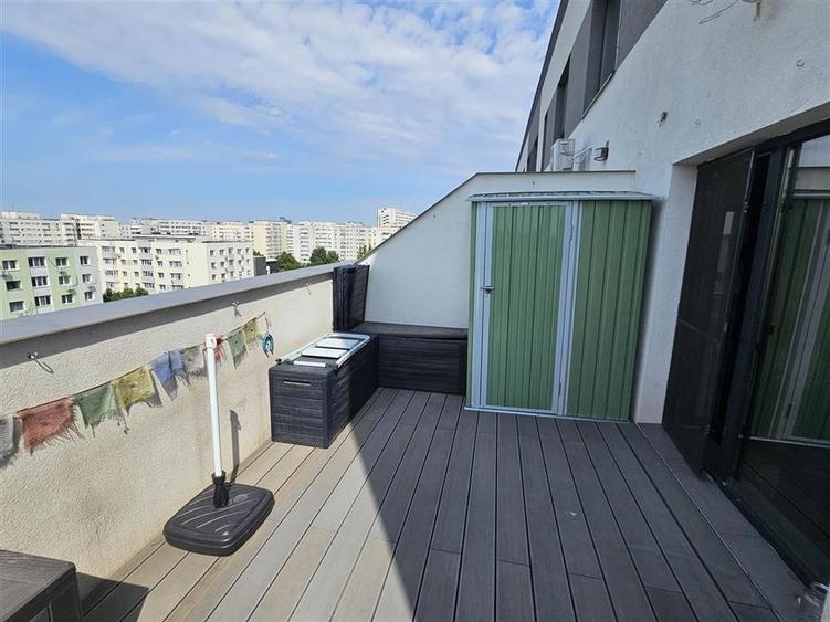 Apartament cu 3 camere decomandat, mobilat în Central