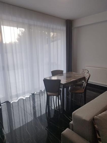 Apartament cu 2 camere decomandat în Ady Endre