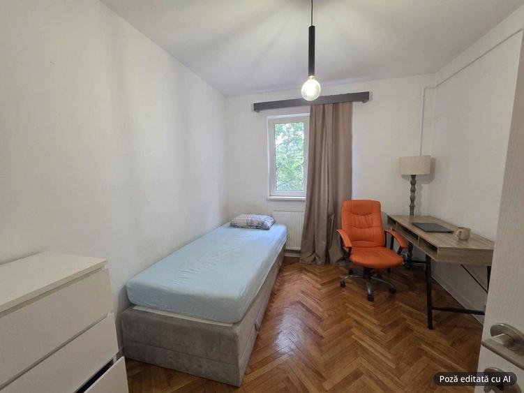 Apartament cu 3 camere semidecomandat, mobilat în Gheorgheni