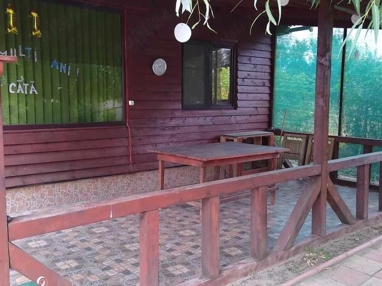 Casă individuală cu 4 camere cu Teren 300 Mp în Pielești