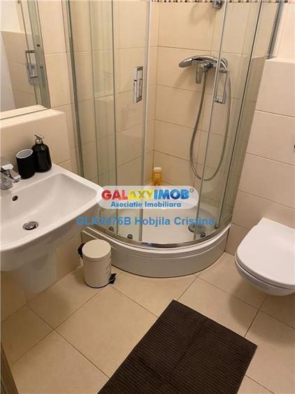 Apartament cu 3 camere semidecomandat, mobilat în Băneasa