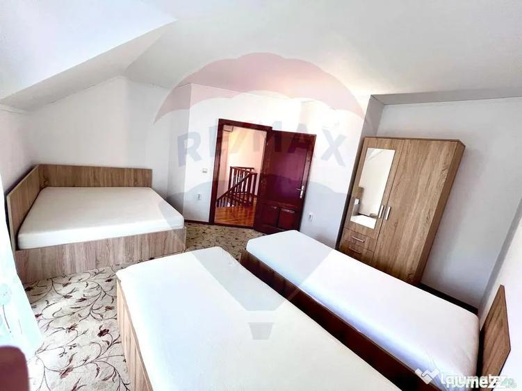 Casă cu 7 camere cu Teren 541 Mp în Oncea