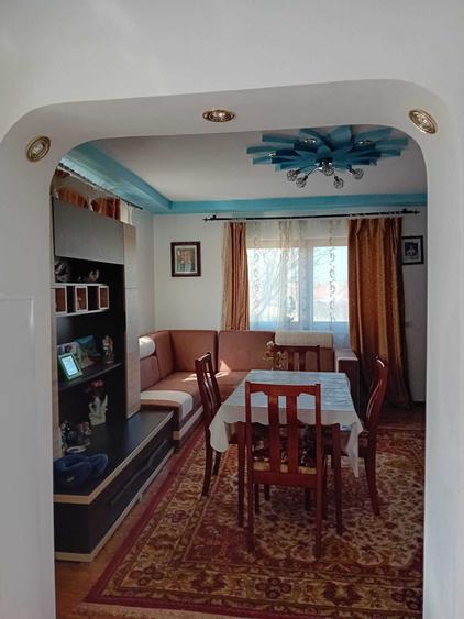 Casă cu 3 camere în Chitid