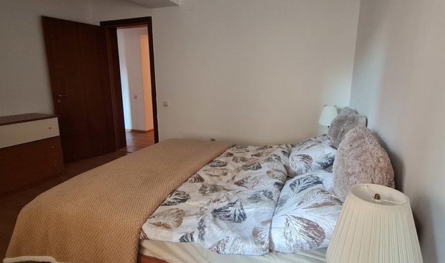 Apartament cu 3 camere în Nordului