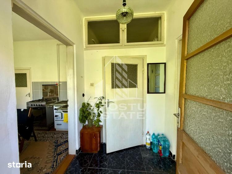 Casă cu 3 camere cu Teren 332 Mp în Baba-Dochia
