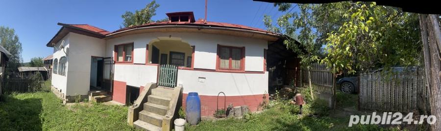 Casă cu 6 camere cu Teren 1900 Mp în Vălenii de Munte