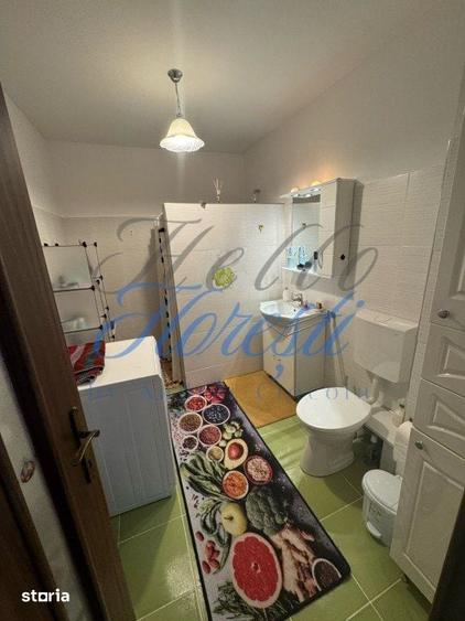 Apartament cu 3 camere semidecomandat în Florești — fotografia 2