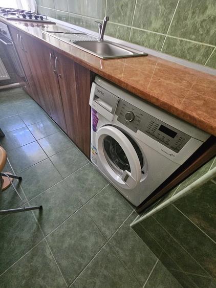 Garsonieră decomandată în Ostroveni