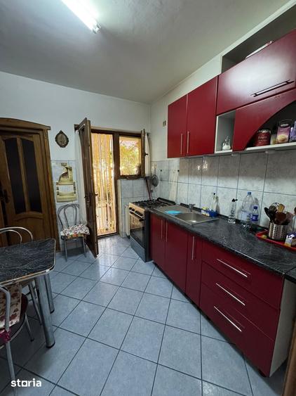 Casa D+P+M zona KFC - 1