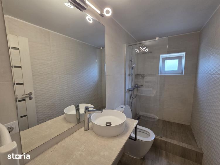 Apartament cu 4 camere în Rahova