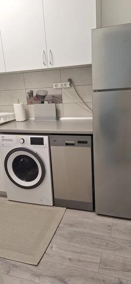 Garsonieră decomandată în Micro 20