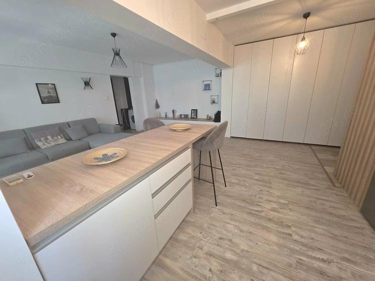 Apartament cu 2 camere semidecomandat în Lizeanu