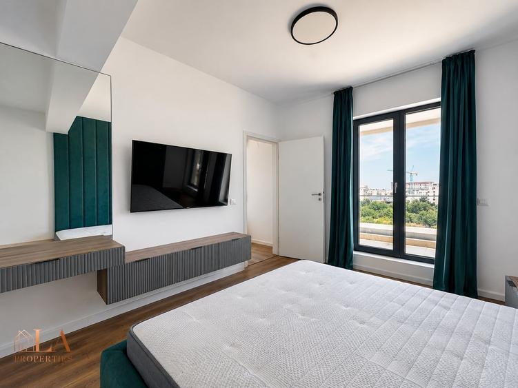 Penthouse cu 3 camere decomandat în Bragadiru