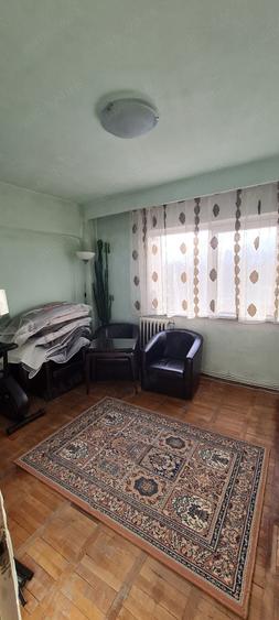 Apartament cu 3 camere decomandat în Titu Maiorescu