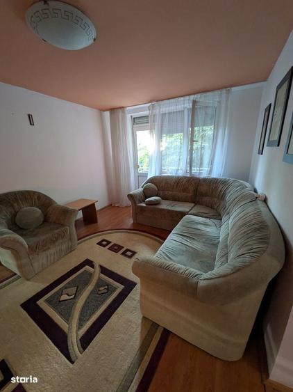 Apartament cu 2 camere semidecomandat în Calea București