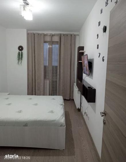 Apartament cu 2 camere semidecomandat, mobilat în Pantelimon