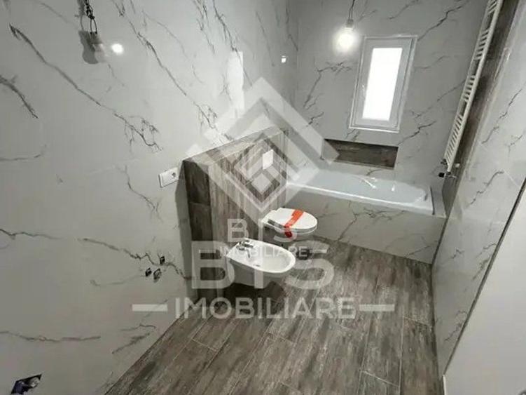 Apartament cu 4 camere semidecomandat în Vest