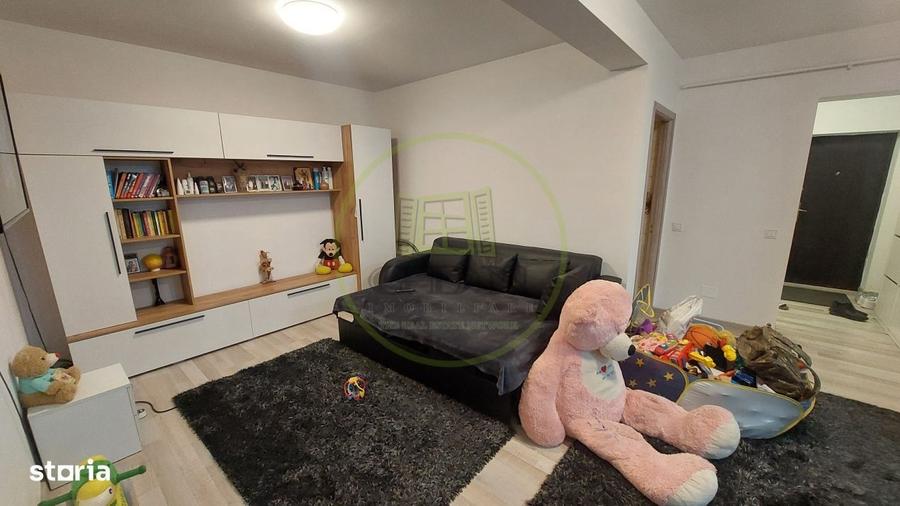 Apartament cu 3 camere, mobilat în 1 Mai