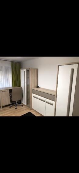 Vând Apartament 3 camere - 4