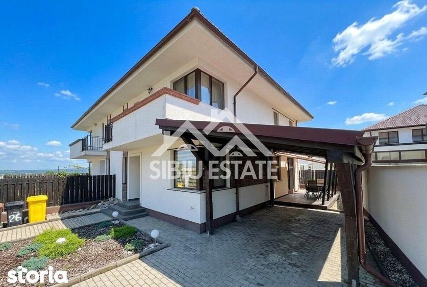 Casă cu 4 camere cu Teren 215 Mp în Central