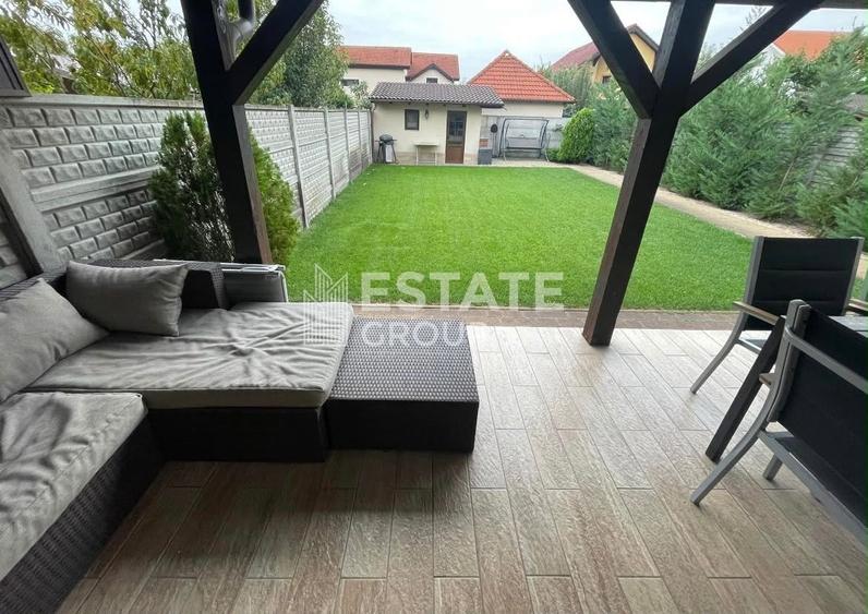 Duplex cu 4 camere cu Canalizare în Moșnița Nouă