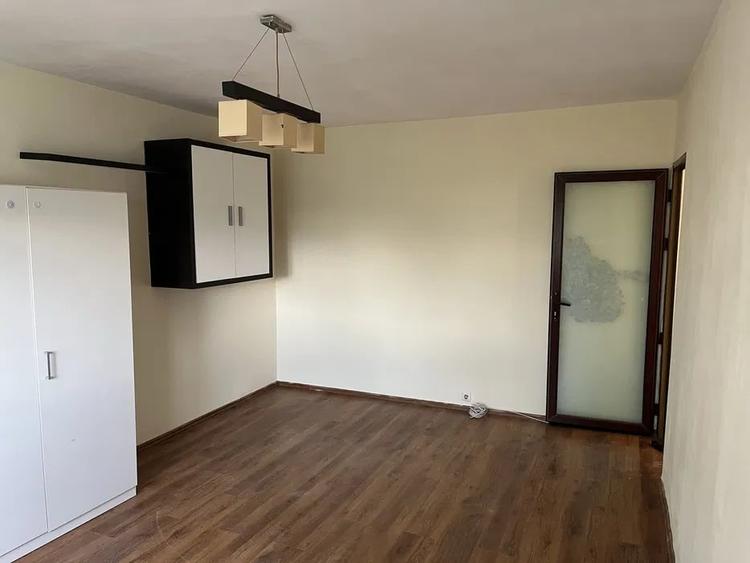 Apartament cu 2 camere decomandat în Anda