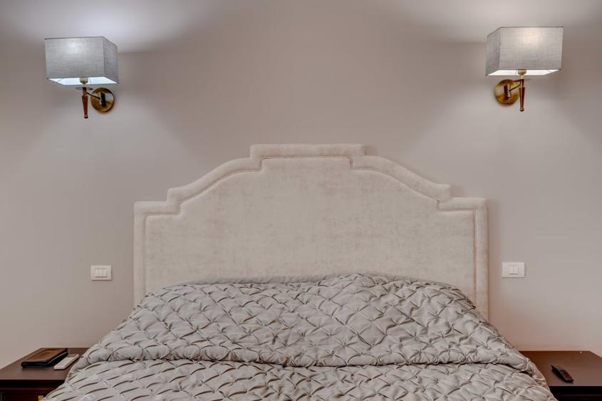 CAROL - EPISCOP CHESARIE, APARTAMENT 250 MP TOTAL, CURTE 250 MP! - 10
