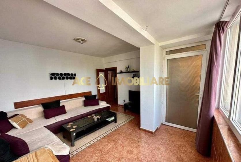 Apartament cu 2 camere decomandat, mobilat în Centrul Istoric