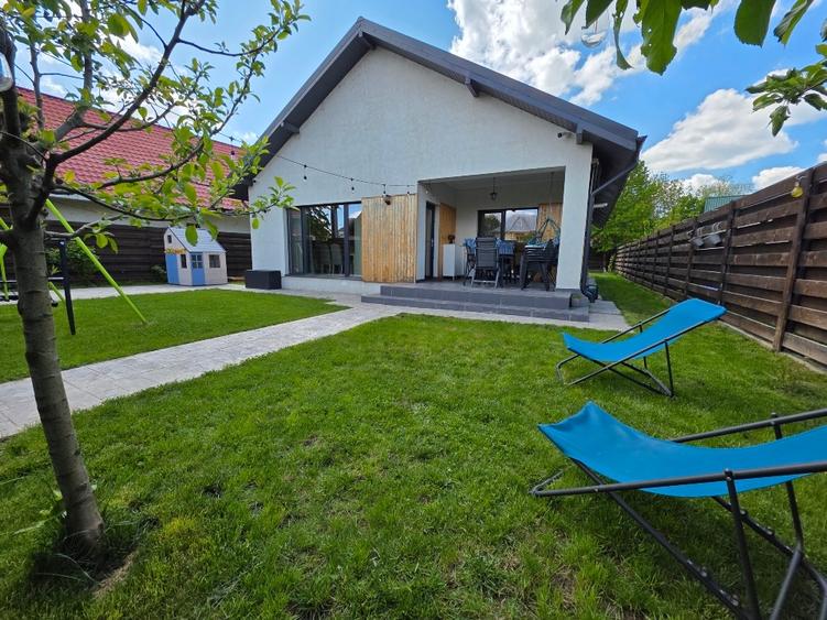 Casă individuală cu 4 camere cu Teren 500 Mp în Dârza