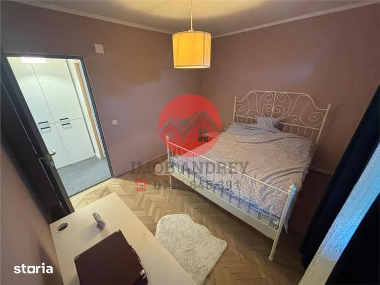 Apartament cu 3 camere decomandat în Faleză