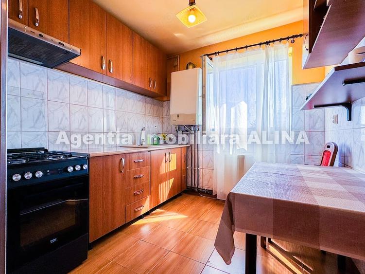 Apartament cu 2 camere semidecomandat în Gojdu