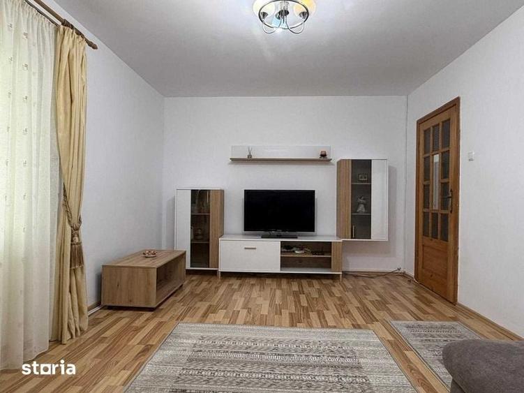 Apartament cu 3 camere decomandat în Obcini