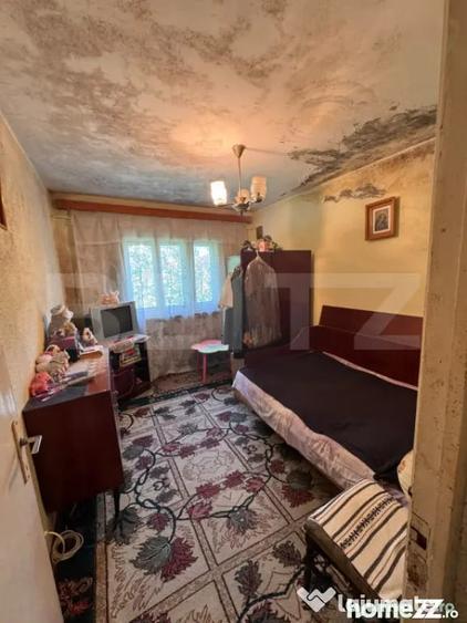 Apartament cu 3 camere, decomandat, Burdujeni - 1