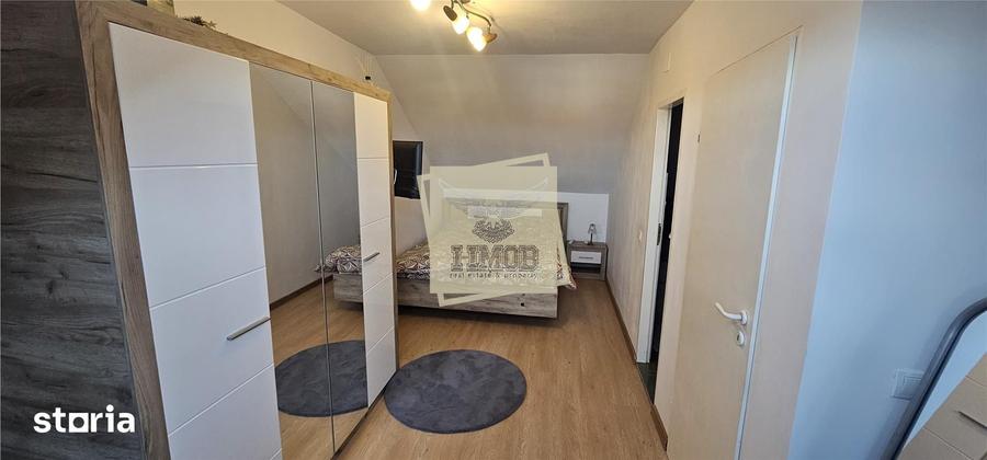 Apartament cu 3 camere semidecomandat în Terezian