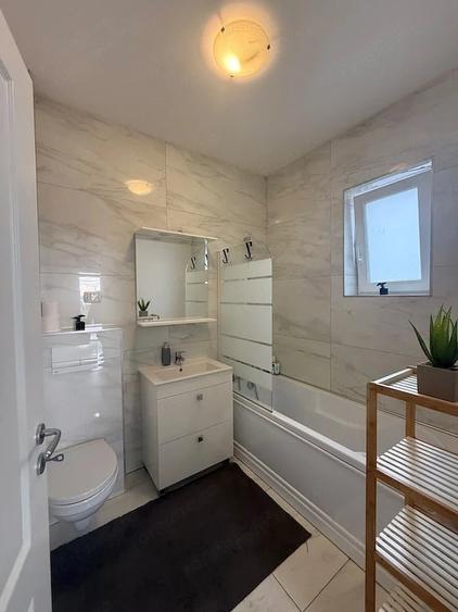 Apartament cu 2 camere decomandat în Giroc