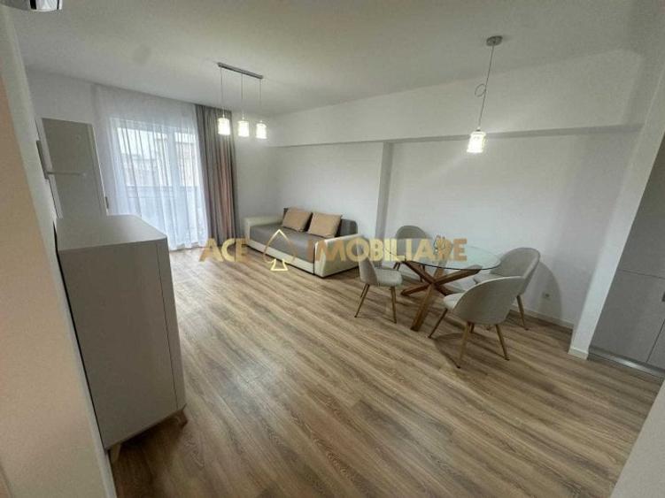 Apartament cu 2 camere semidecomandat, mobilat în Ghencea
