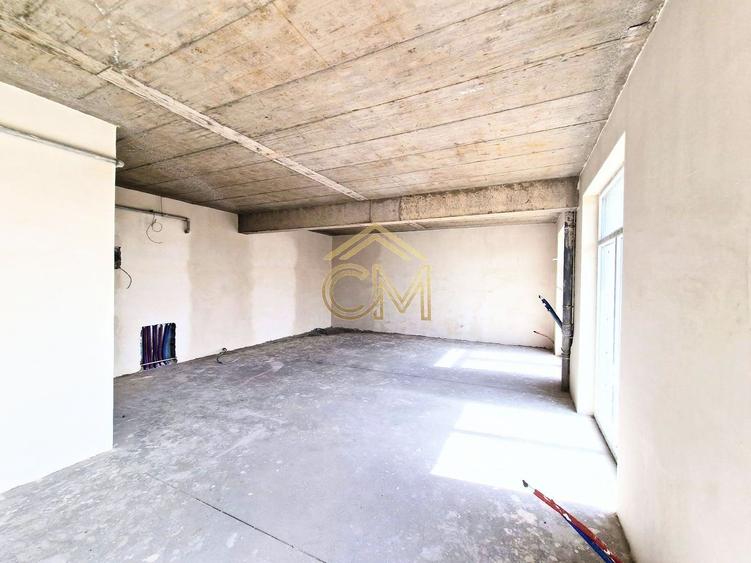 Spațiu comercial, de 73 mp, în Șelimbăr