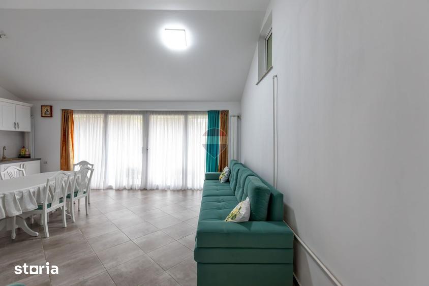 Casă cu 7 camere cu Teren 1833 Mp în Gherăiești