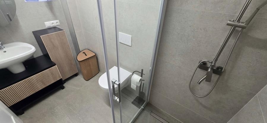 Apartament cu 2 camere nedecomandat în Iosia