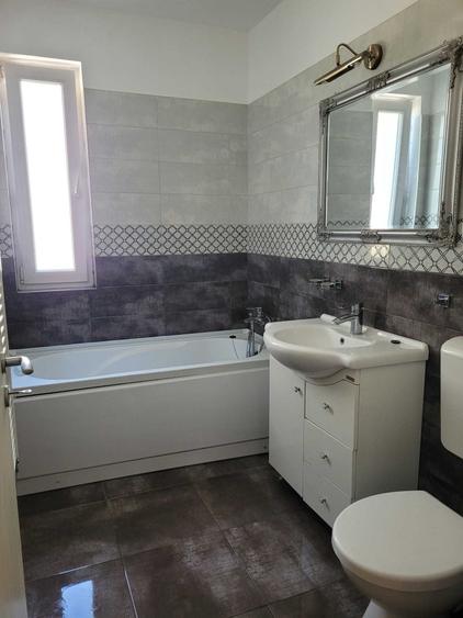 Apartament cu 2 camere decomandat în Exterior Vest