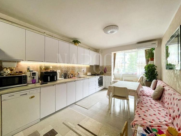 Apartament cu 3 camere semidecomandat în Florești — fotografia 1