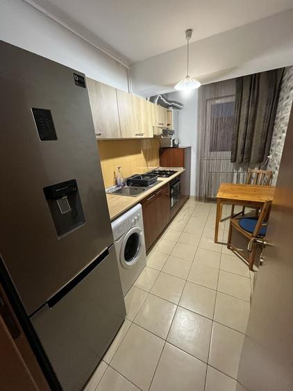 Garsonieră decomandată în Vitan