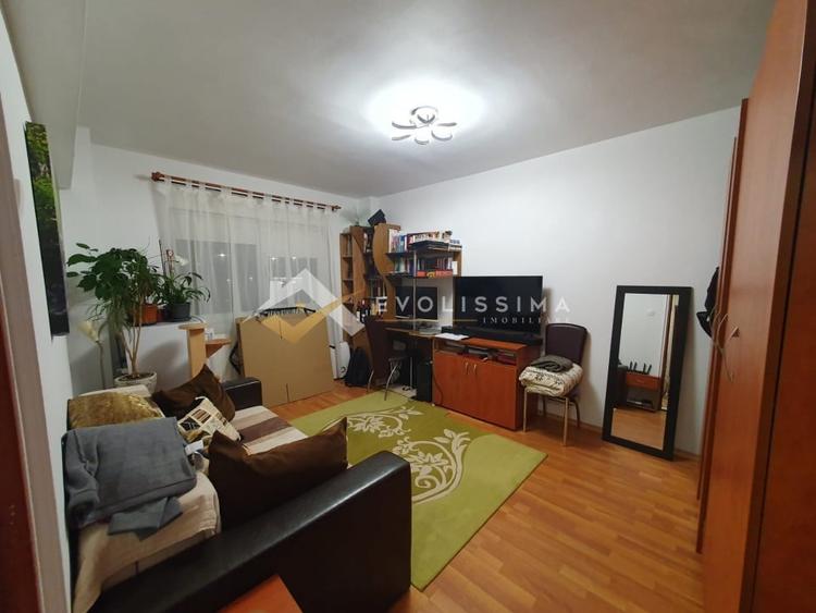 Apartament cu 2 camere decomandat în Astra