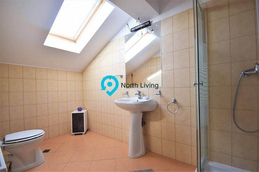 Duplex cu 5 camere cu Canalizare în Central