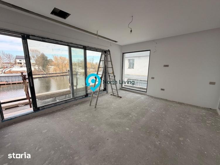 Casă cu 7 camere cu Teren 400 Mp în Gruiu